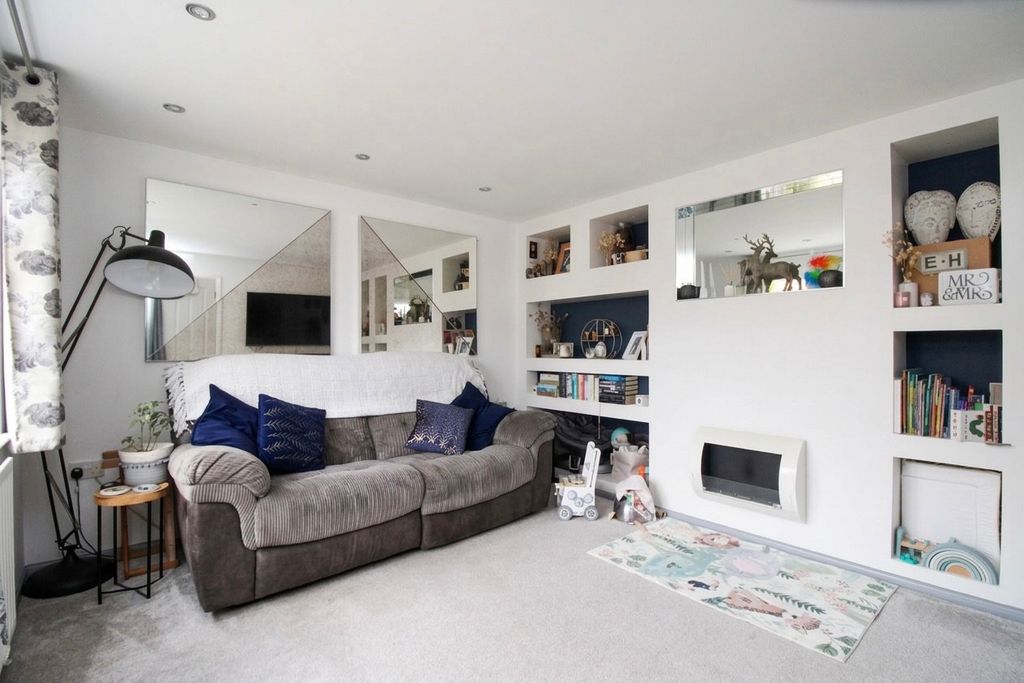 Additional image 2 of 3 bed semi-detached house for saleBrockmans Close, Minster, Ramsgate CT12