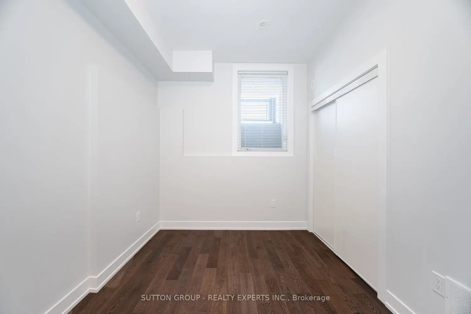 Additional image 19 of 9560 Islington Avenue L109