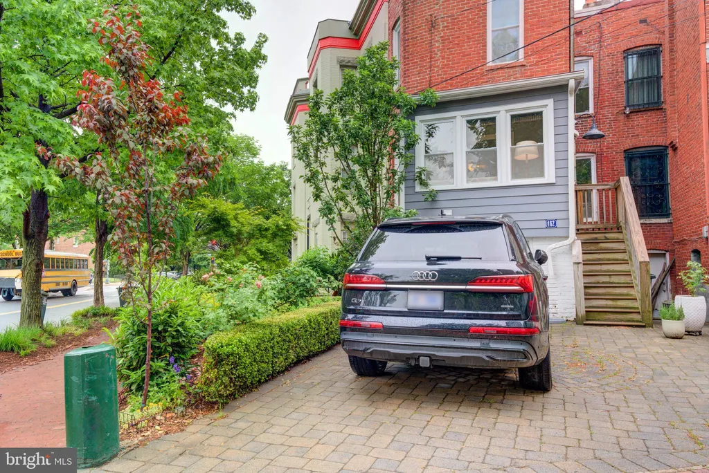 162 Tennessee Avenue NE, Washington, DC 20002