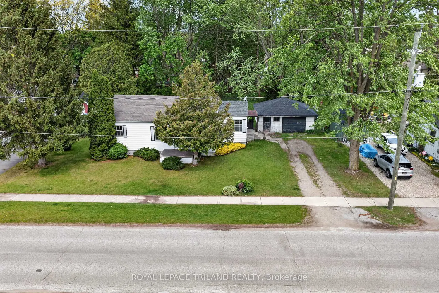 147 Burns Street photo 3