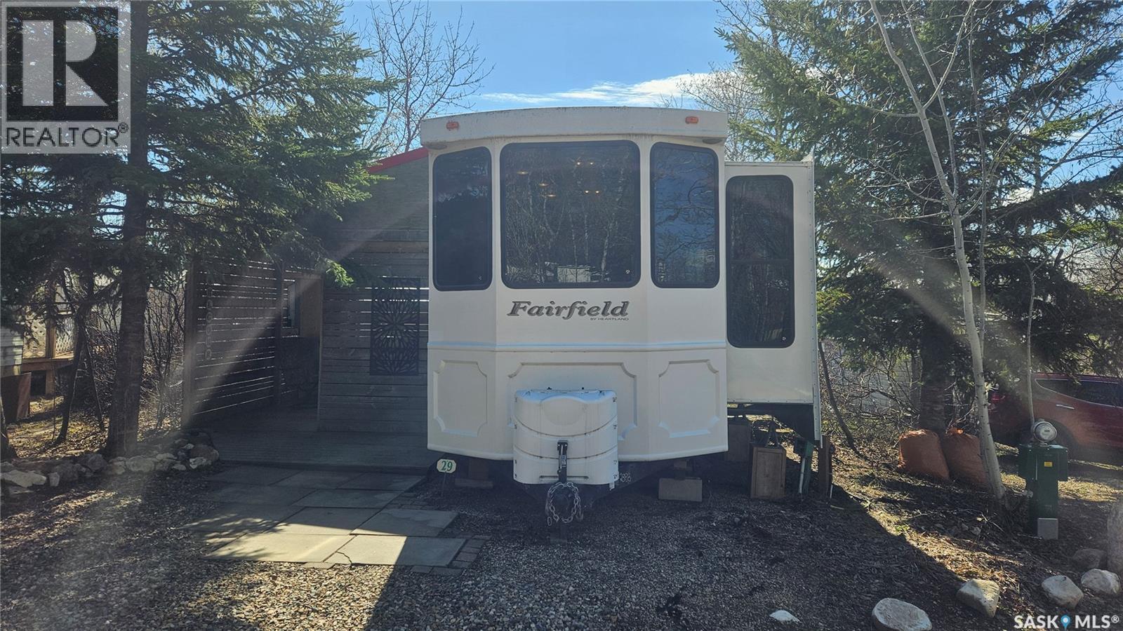 29 Poplar Beach Resort Village