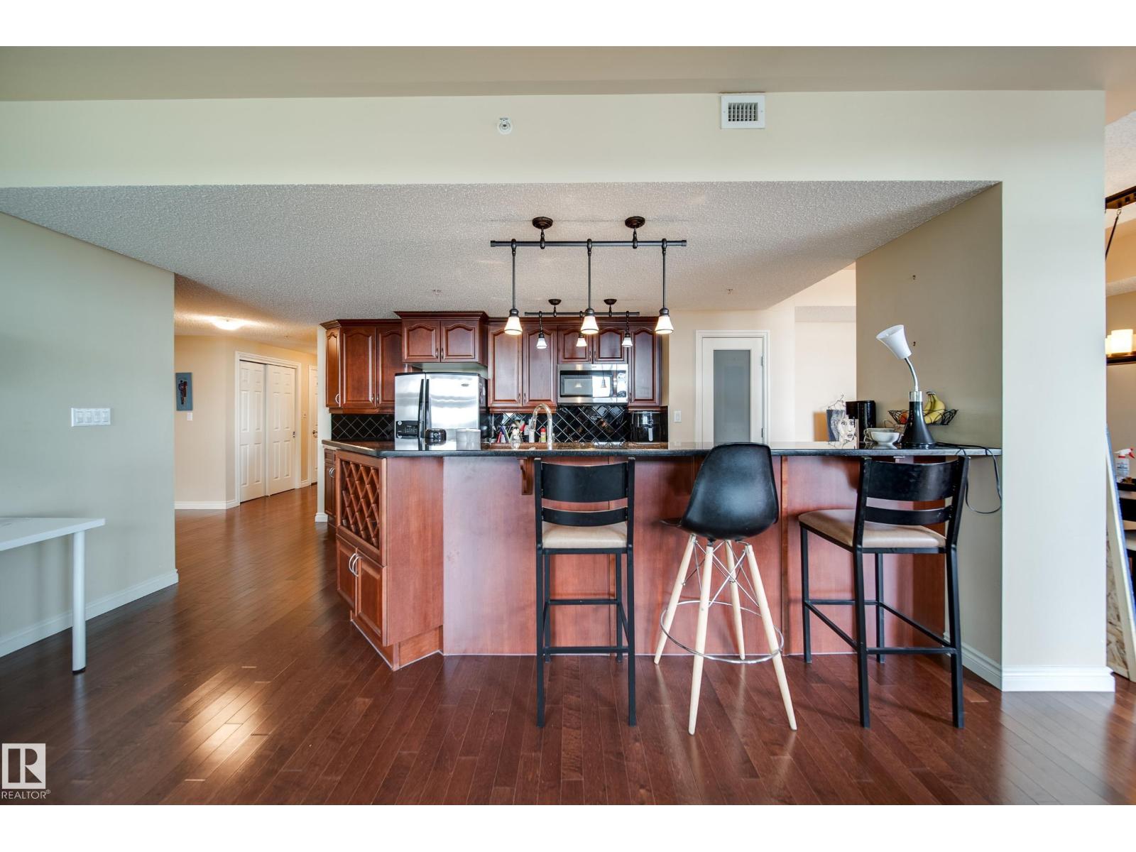 Additional image 3 of 1301-9020 Jasper Avenue NW, Edmonton, AB, T5H3S8