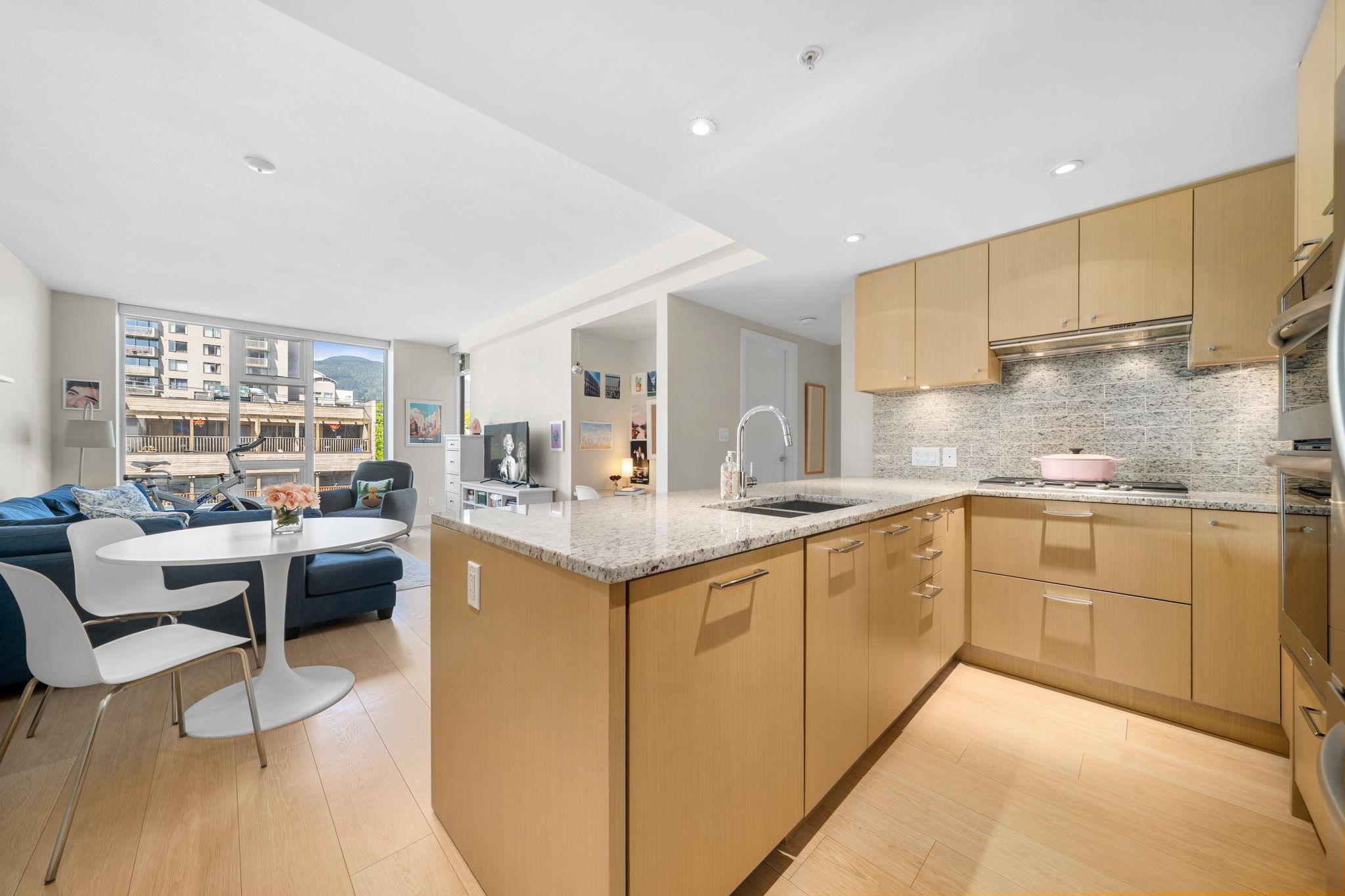 Additional image 2 of 311-150 15 Street W, North Vancouver, BC, V7M 0C4