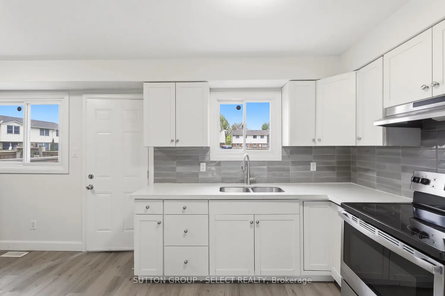 Additional image 6 of 51 Sholto Drive 24