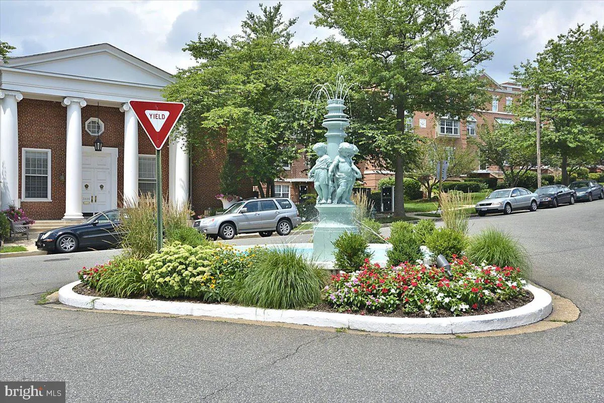 Additional image 83 of 3621 39th Street NW Unit E323, Washington, DC 20016