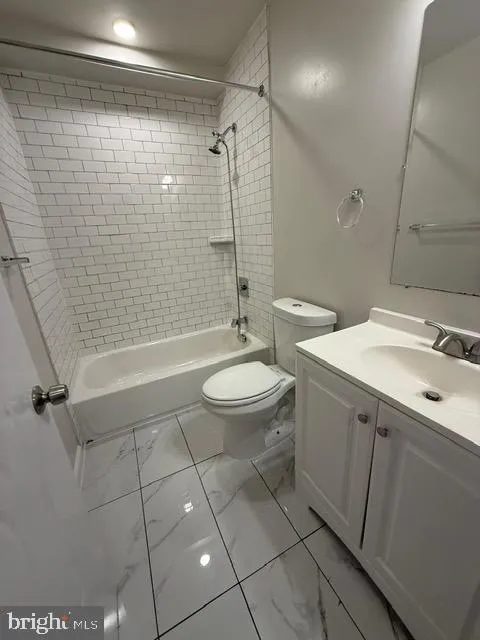 Additional image 11 of 412 20th Street NE, Washington, DC 20002