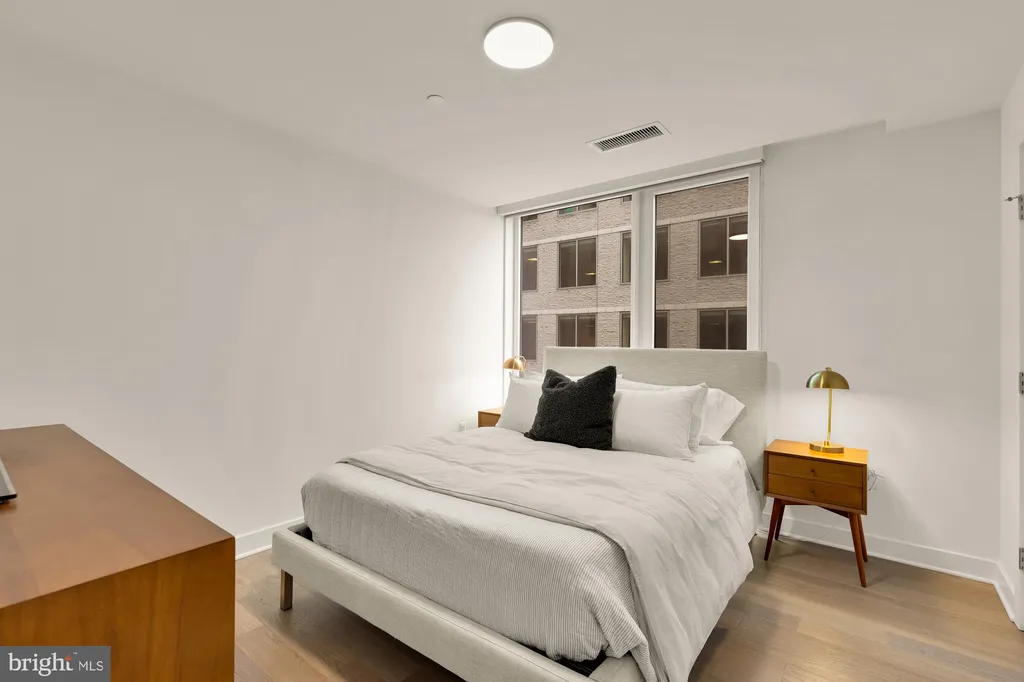 Additional image 9 of 37 L Street SE Unit 507, Washington, DC 20003