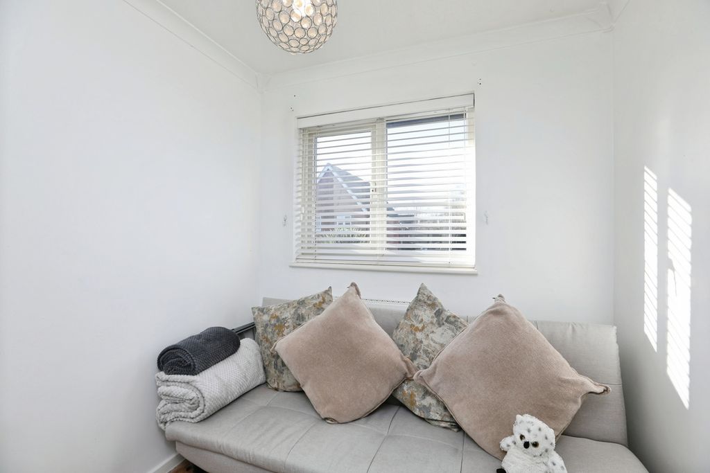 Additional image 8 of 3 bed semi-detached house for saleDiligent Drive, Sittingbourne, Kent ME10