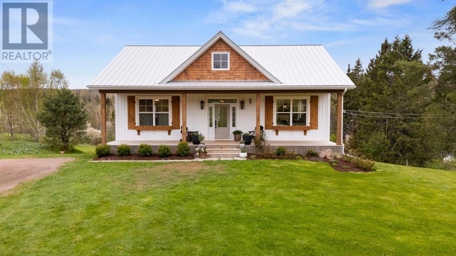 127 Churchill Road