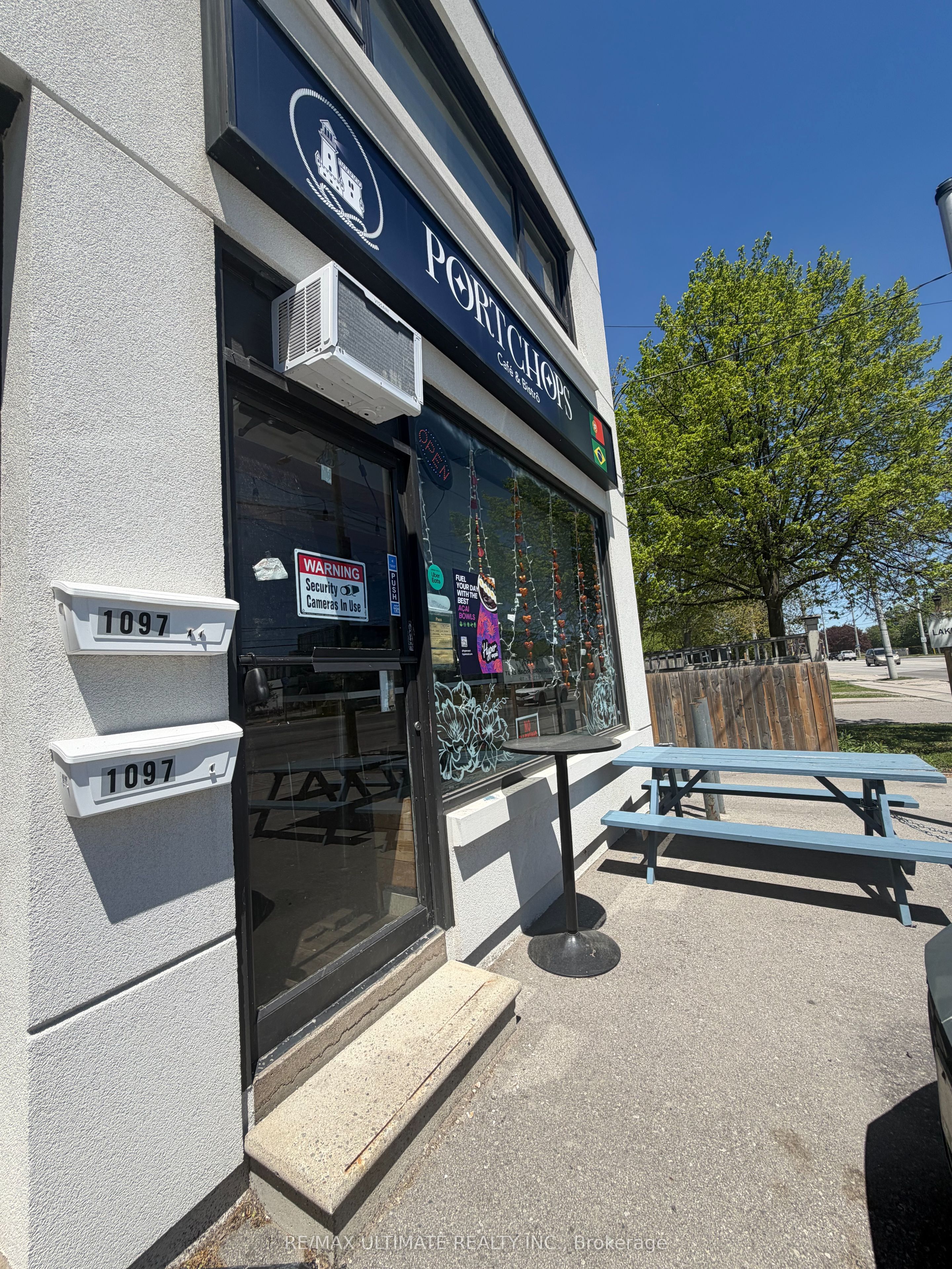 Additional image 2 of 1097 Lakeshore Road E, Mississauga, ON, L5E 1E8