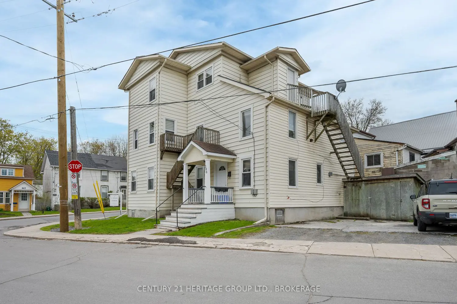 Additional image 2 of 432 Barrie Street