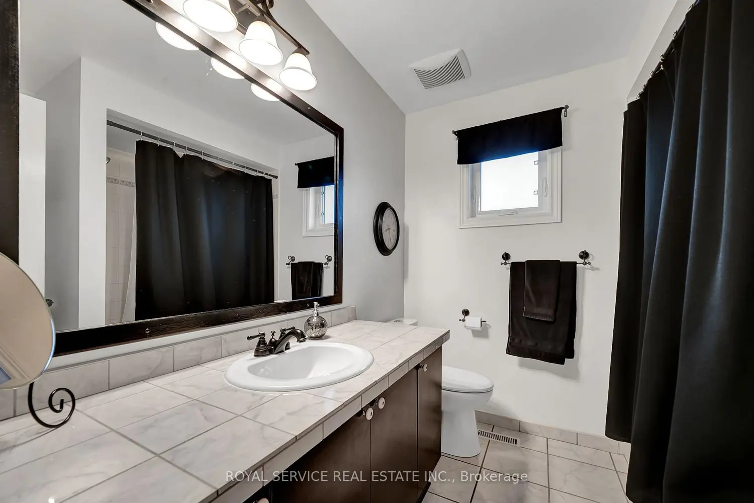 6 Goodwin Avenue photo 5