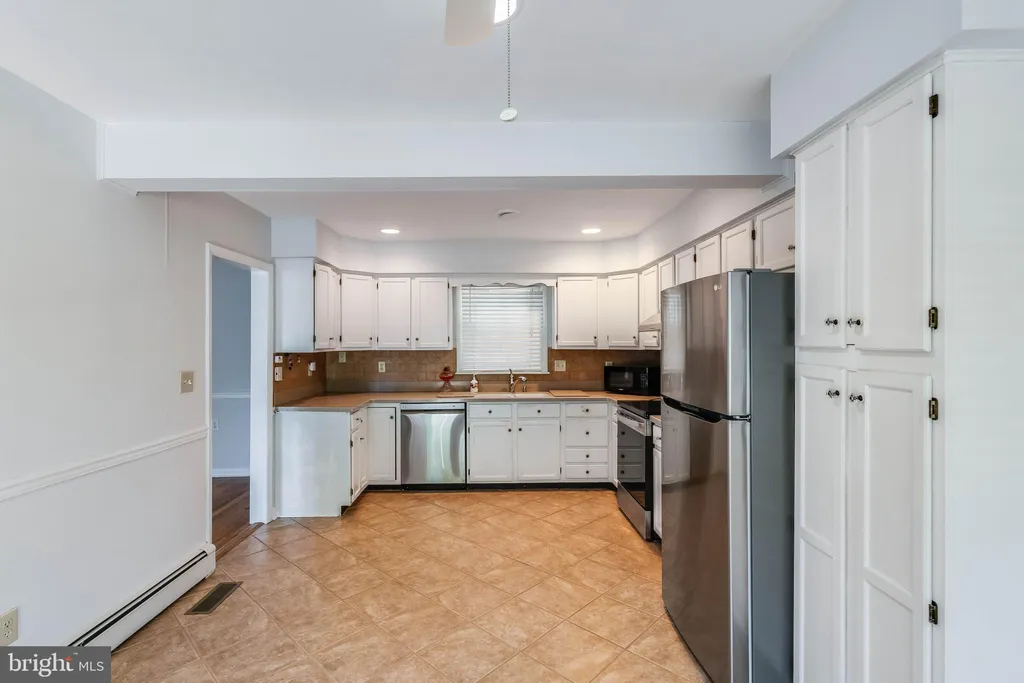Additional image 9 of 418 N Phillips Street, Seaford, DE 19973
