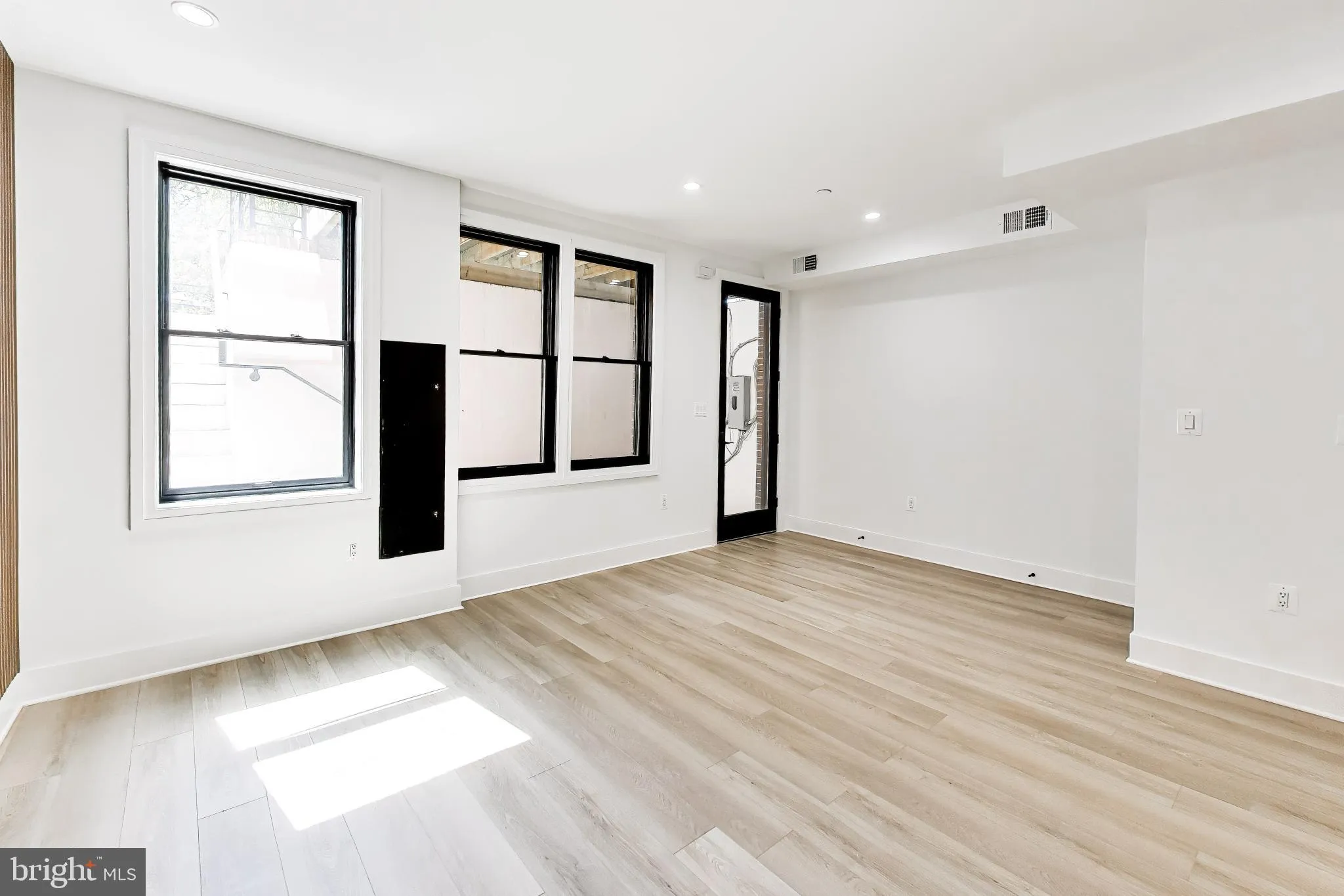 Additional image 23 of 4411 1/2 Illinois Avenue NW Unit B, Washington, DC 20011