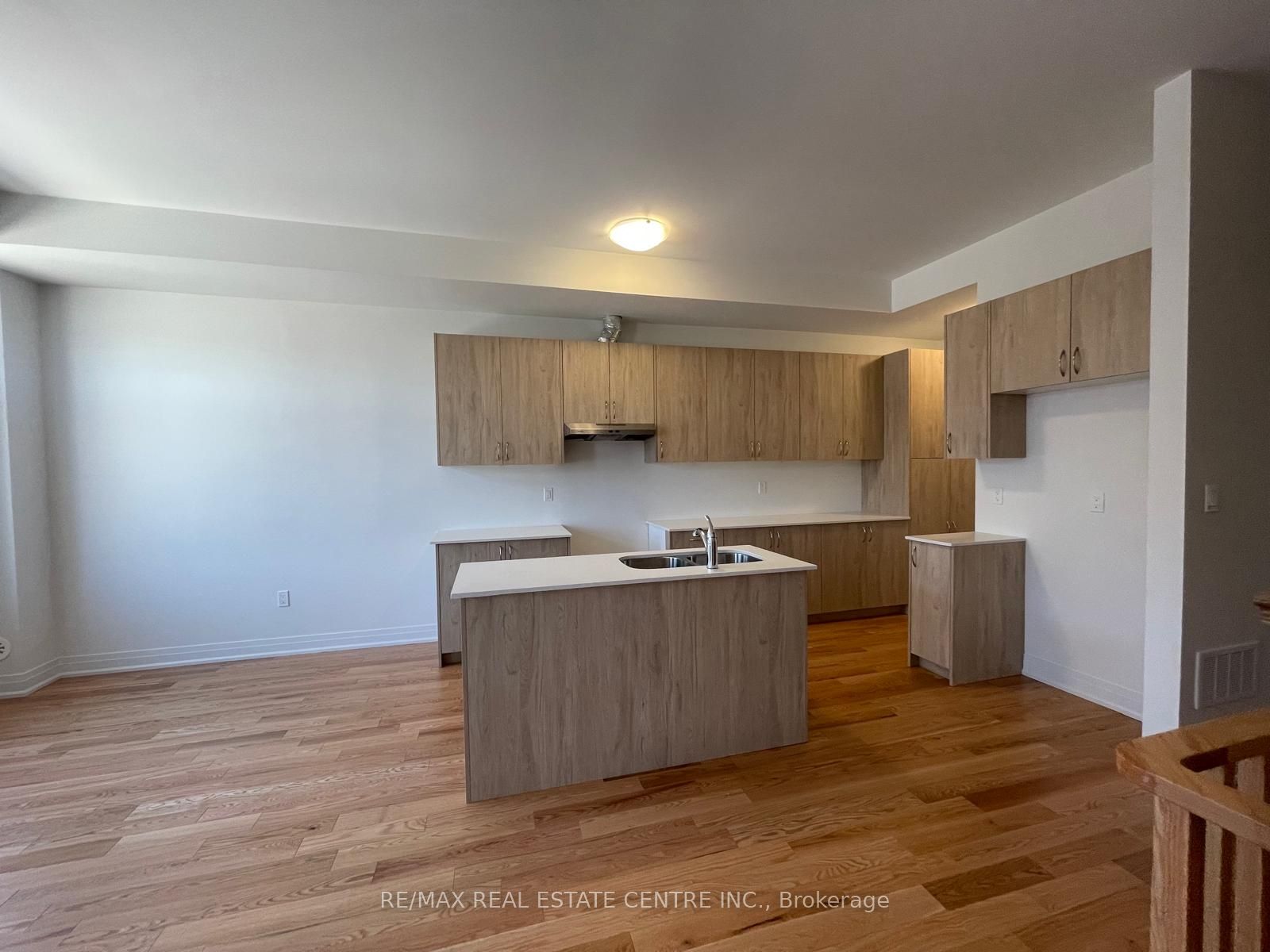 Additional image 4 of 86 Salina Street, Mississauga, ON, L5M 2S5