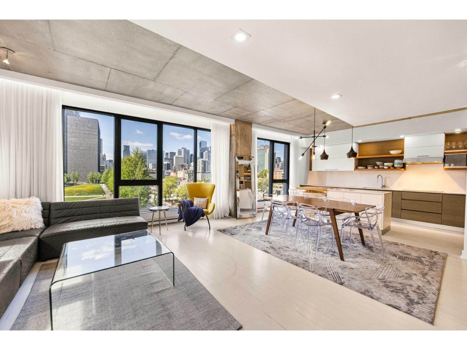 777 Rue Gosford