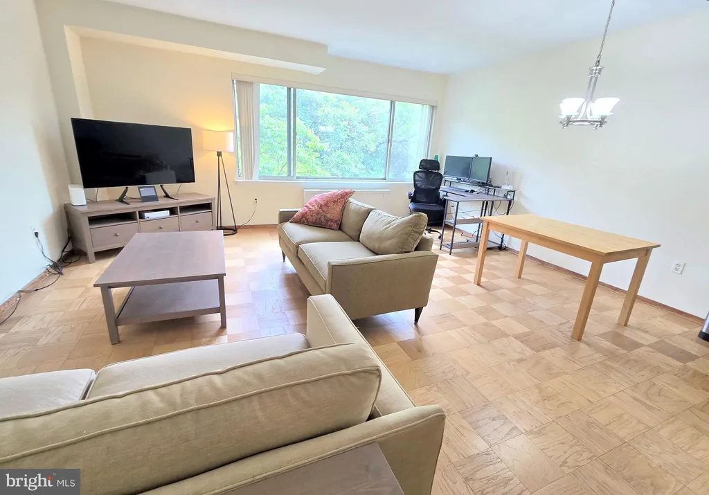 2755 Ordway Street NW Unit 208, Washington, DC 20008
