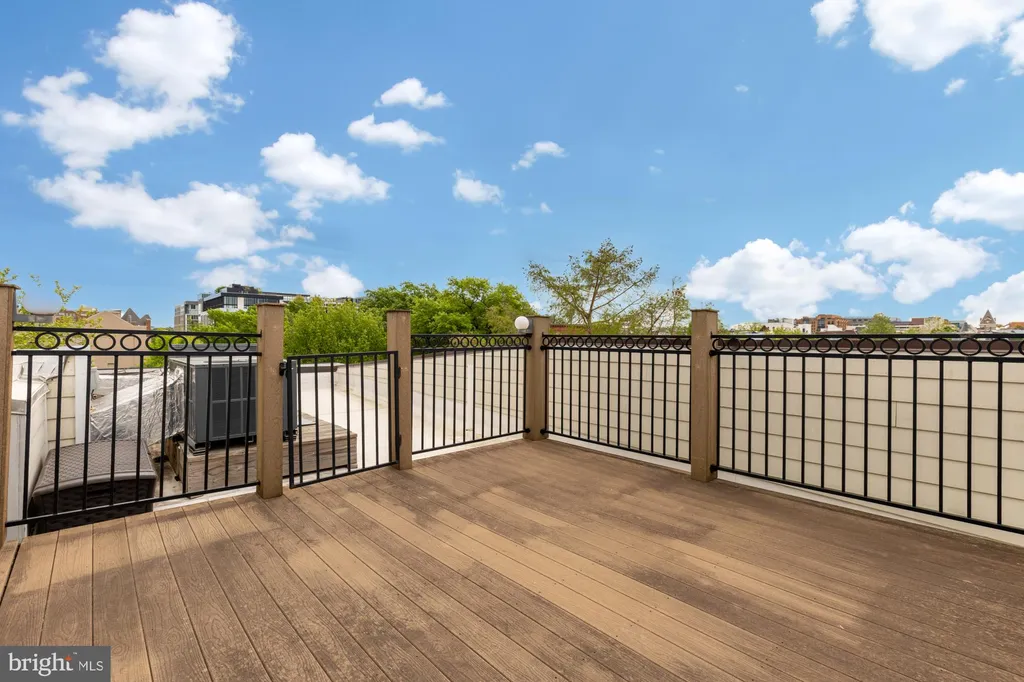 Additional image 32 of 1502 10th Street NW Unit 2, Washington, DC 20001