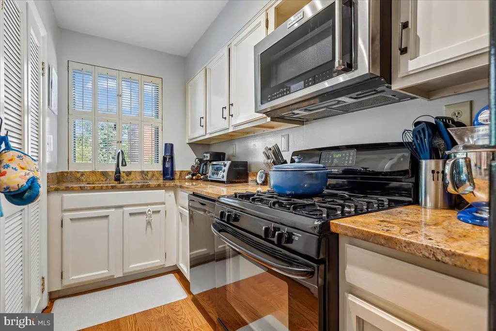 Additional image 8 of 3817 Davis Place NW Unit 1, Washington, DC 20007