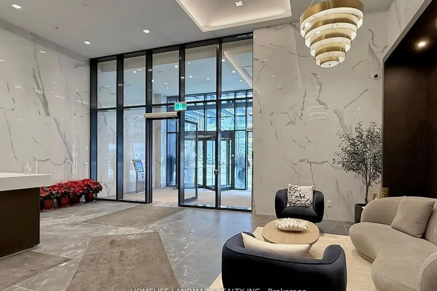 4955 Yonge Street 1009 photo 4