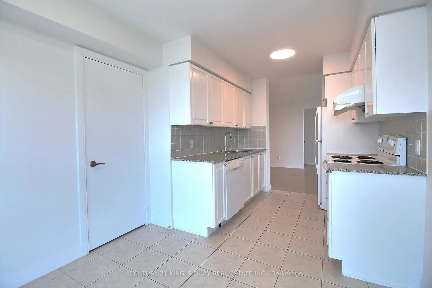 238 Bonis Avenue 1817 photo 5