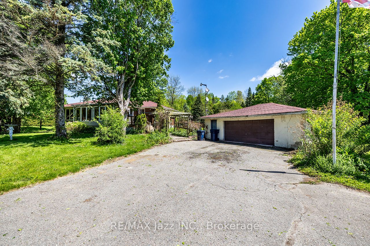 733 Townline Road N, Clarington, ON, L1K 3C8 photo 4