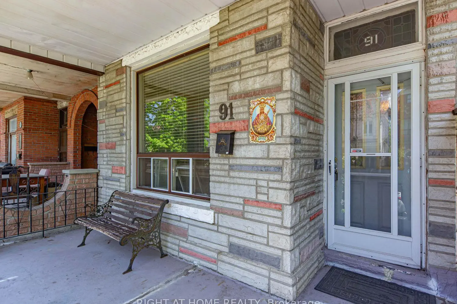 91 Borden Street photo 2