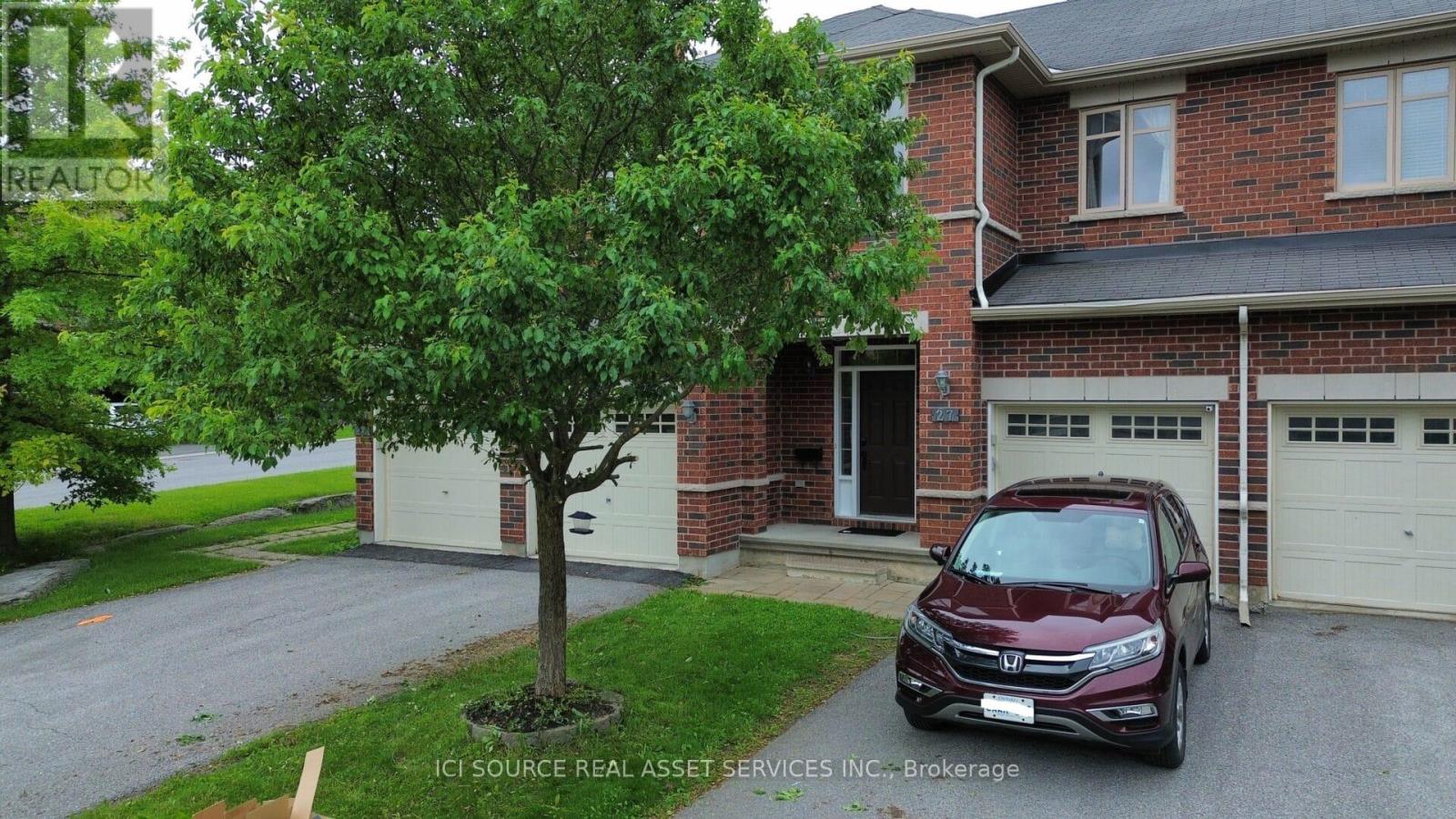 27 Torbec Avenue, Ottawa, ON, K2T0B6
