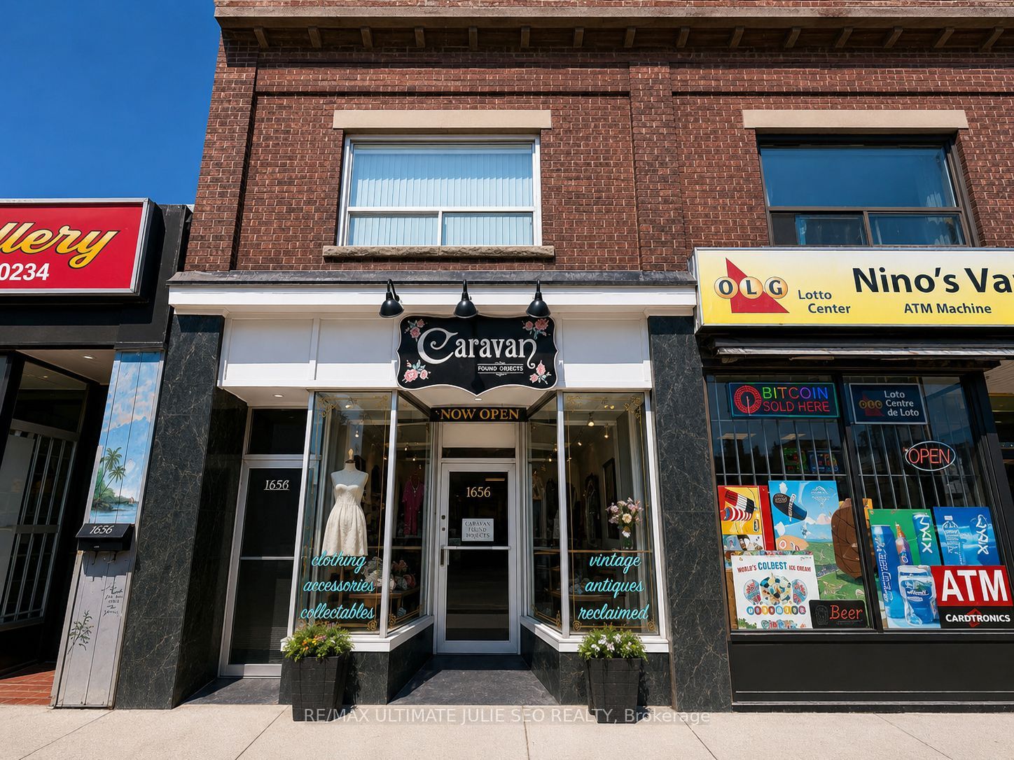 1656 Eglinton Avenue W, Toronto, ON, M6E 2H2