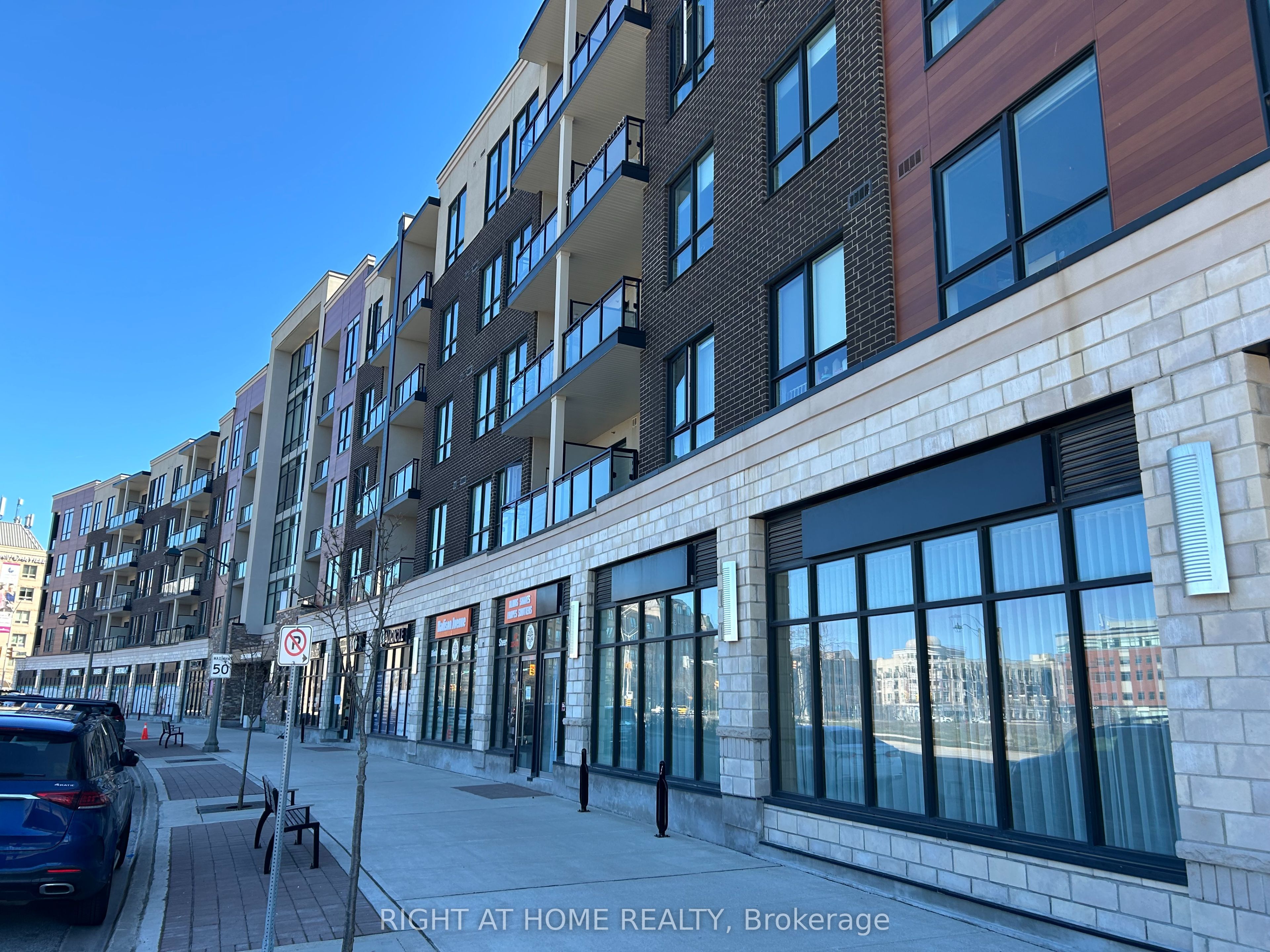 Additional image 2 of 204-150 Oak Park Boulevard, Oakville, ON, L6H 0E7