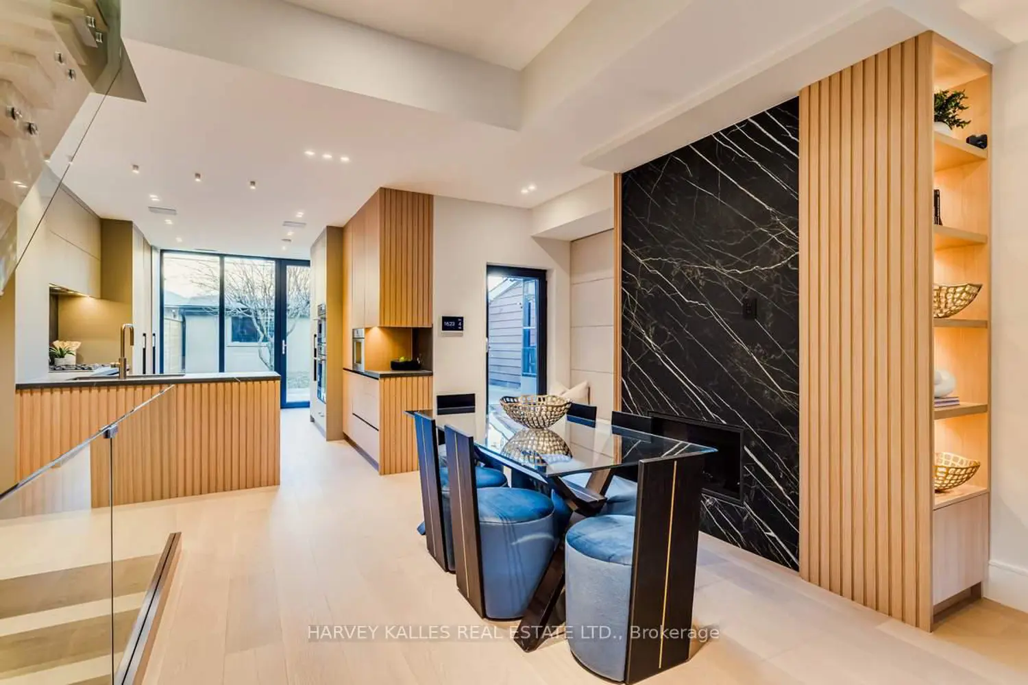 179 Palmerston Avenue photo 5