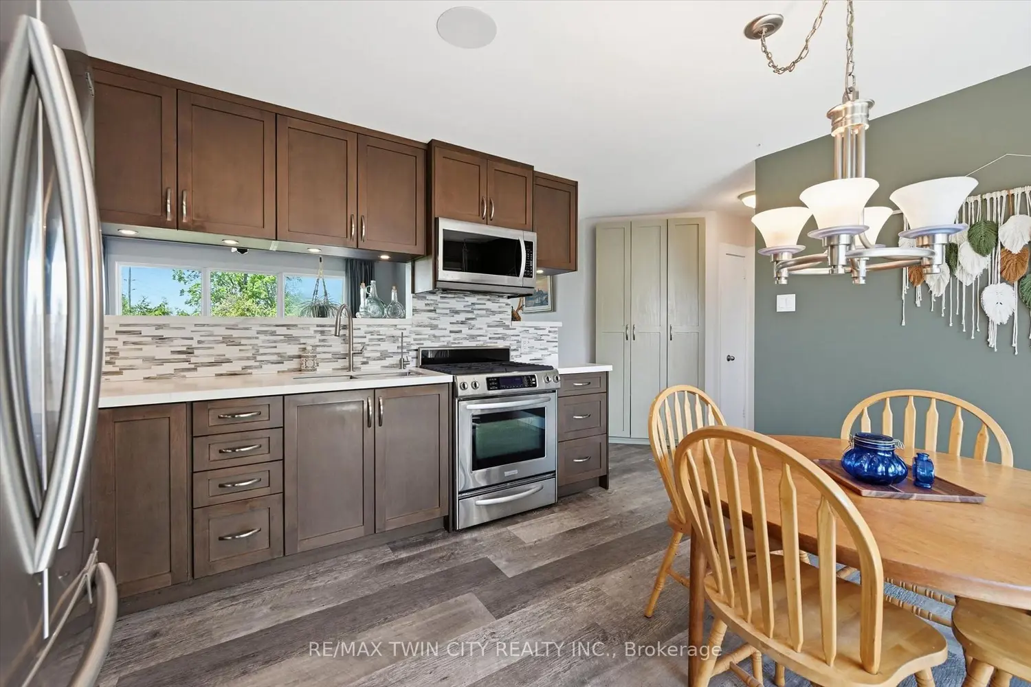 Additional image 6 of 8 Delrex Boulevard