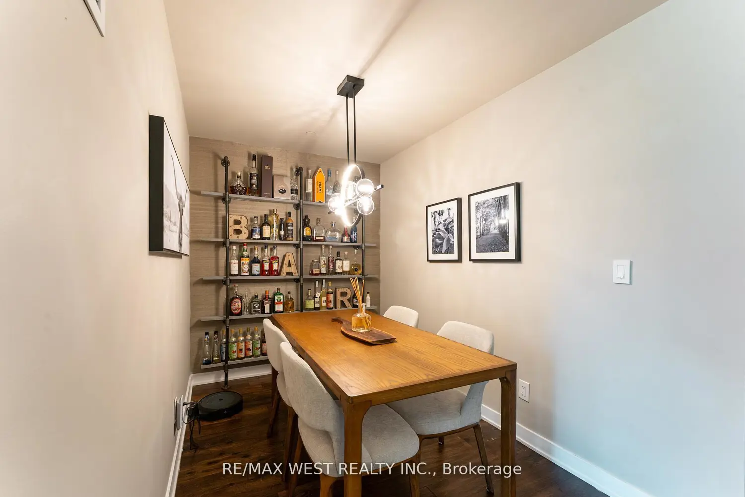 170 Sumach Street 507 photo 5
