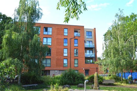 Marlow Court, 24 Mcmillan Street, Deptford, London SE8