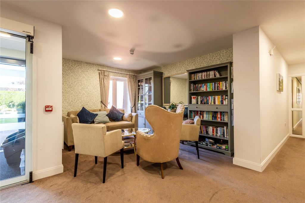 Additional image 17 of 2 bed flat for saleSummerfield Place, Wenlock Road, Shrewsbury, Shropshire SY2