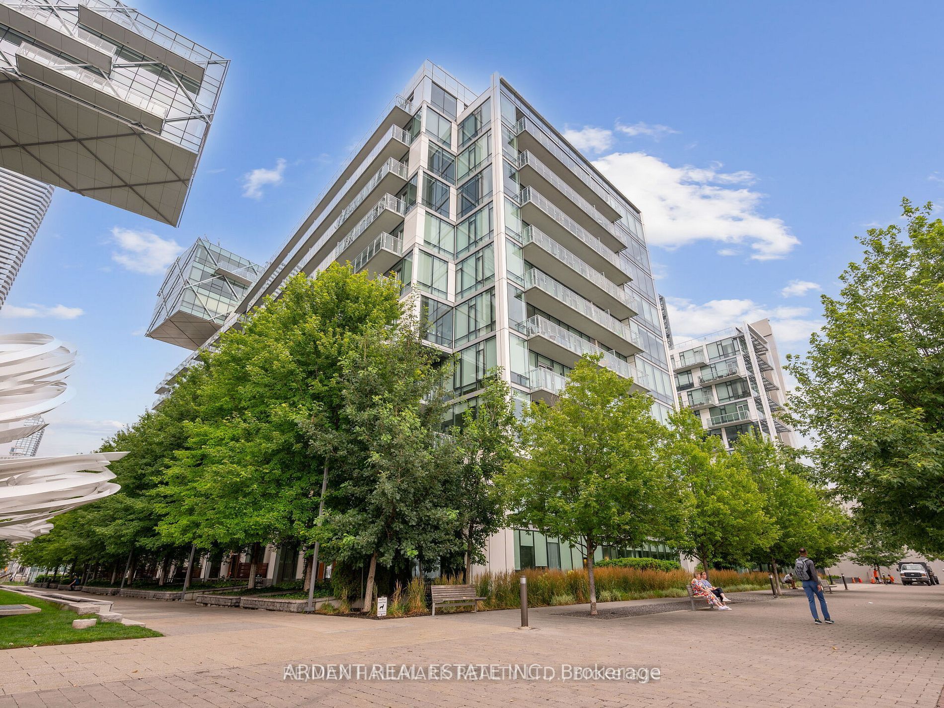Additional image 2 of 824-39 Queens Quay N/a E, Toronto, ON, M5E 0A5