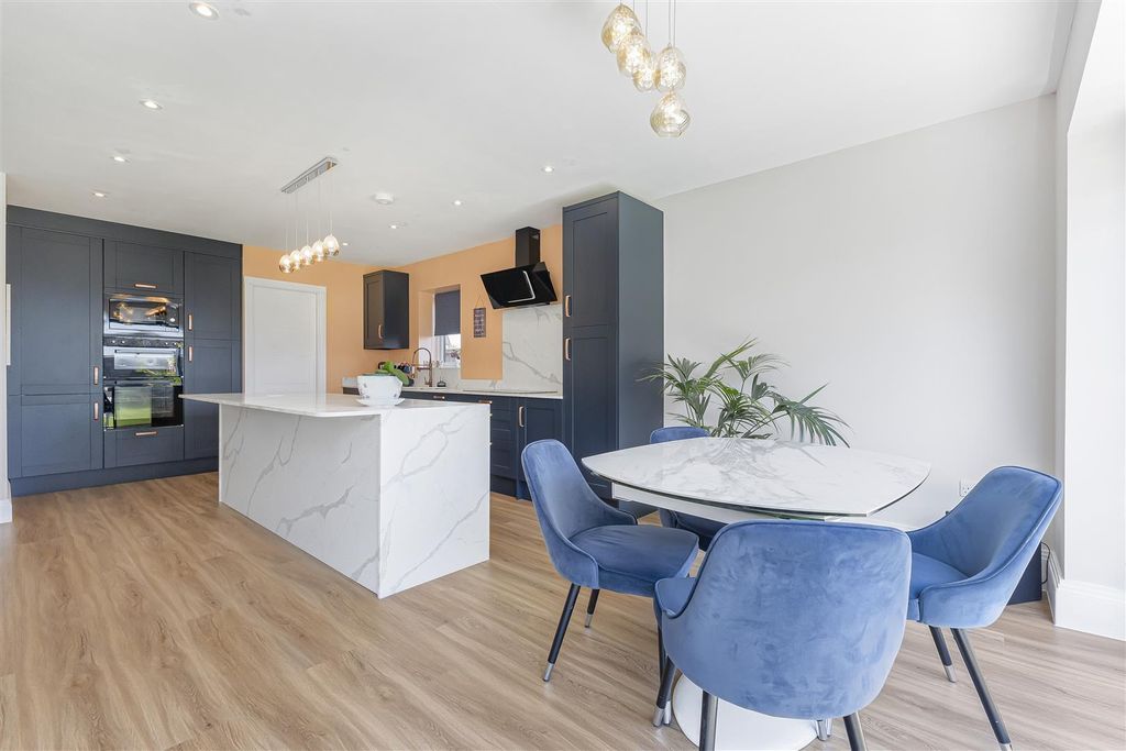 Additional image 14 of 4 bed detached house for saleWhite Hill Road, Meopham, Gravesend DA13