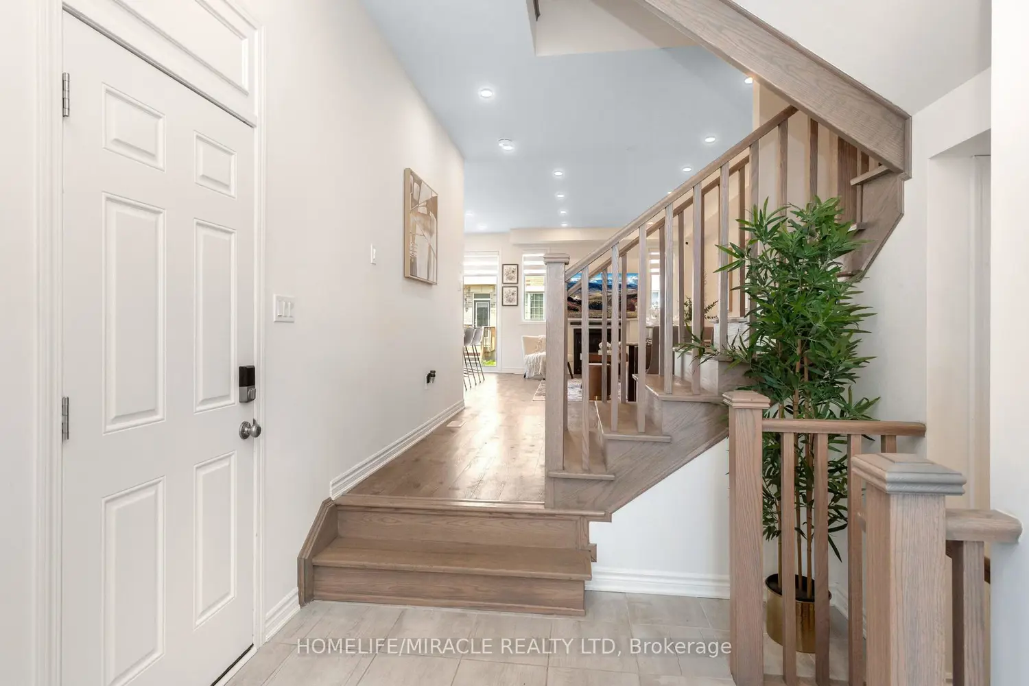 309 Starflower Place photo 3