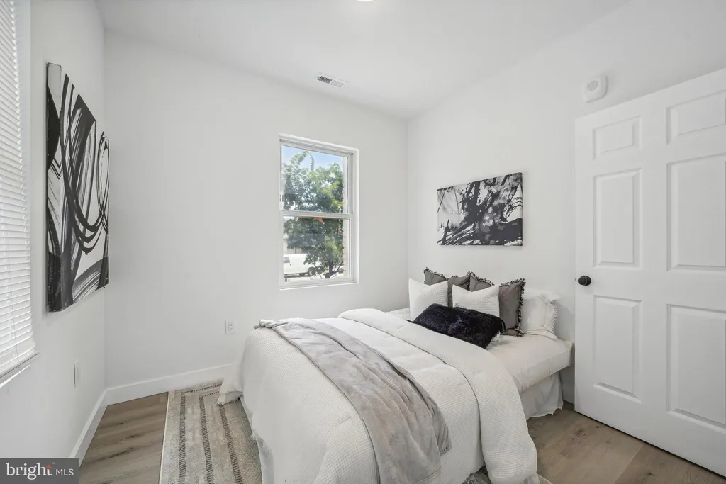Additional image 6 of 324 61st Street NE Unit 8, Washington, DC 20019