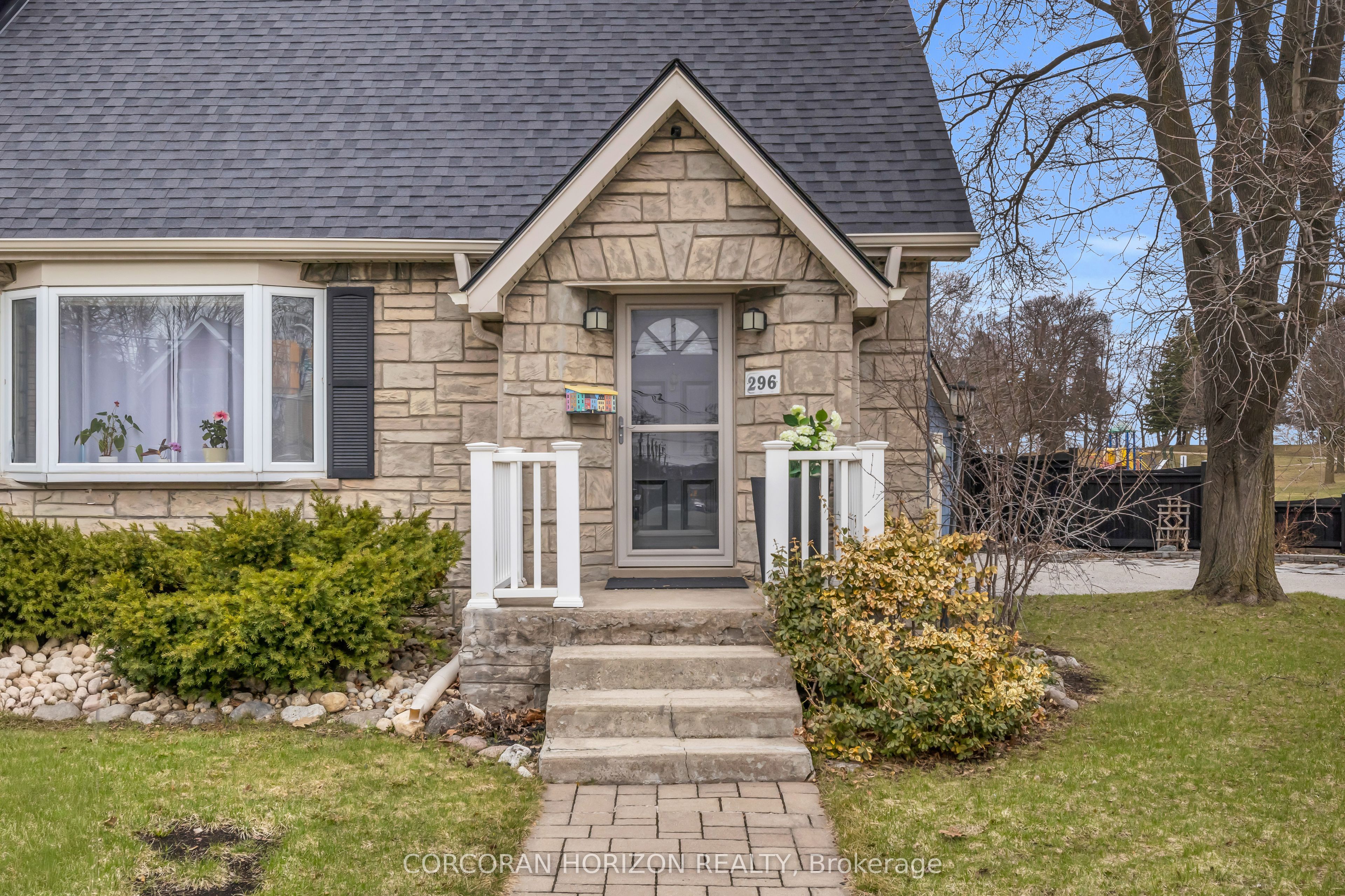 Additional image 3 of 296 Weber Street E, Kitchener, ON, N2H 1G2