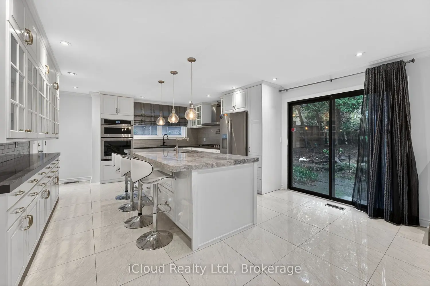 52 Montressor Drive photo 5