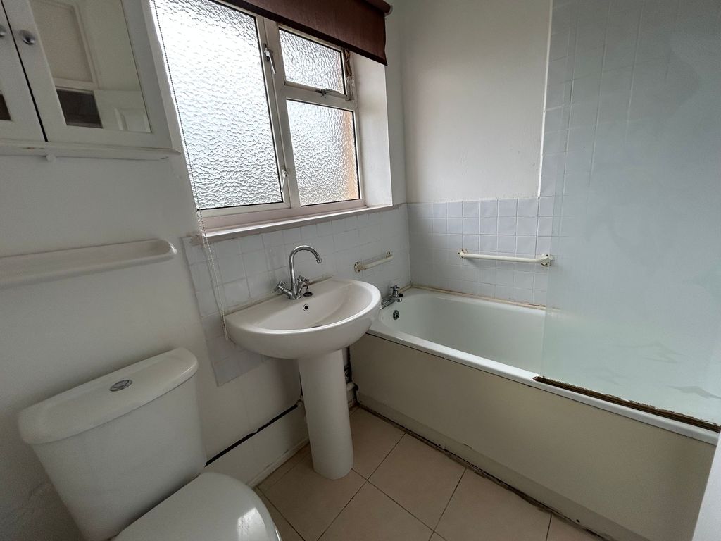 Additional image 5 of 2 bed flat for saleBurke Avenue, Port Talbot SA12