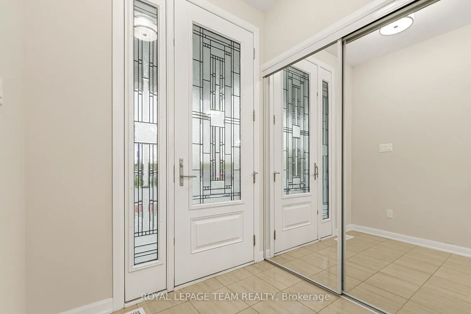 773 Coast Circle photo 2