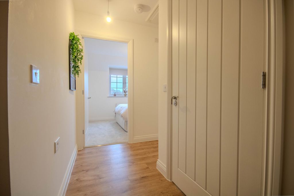 Additional image 2 of 1 bed flat for saleChartist Rise, Blackwood NP12