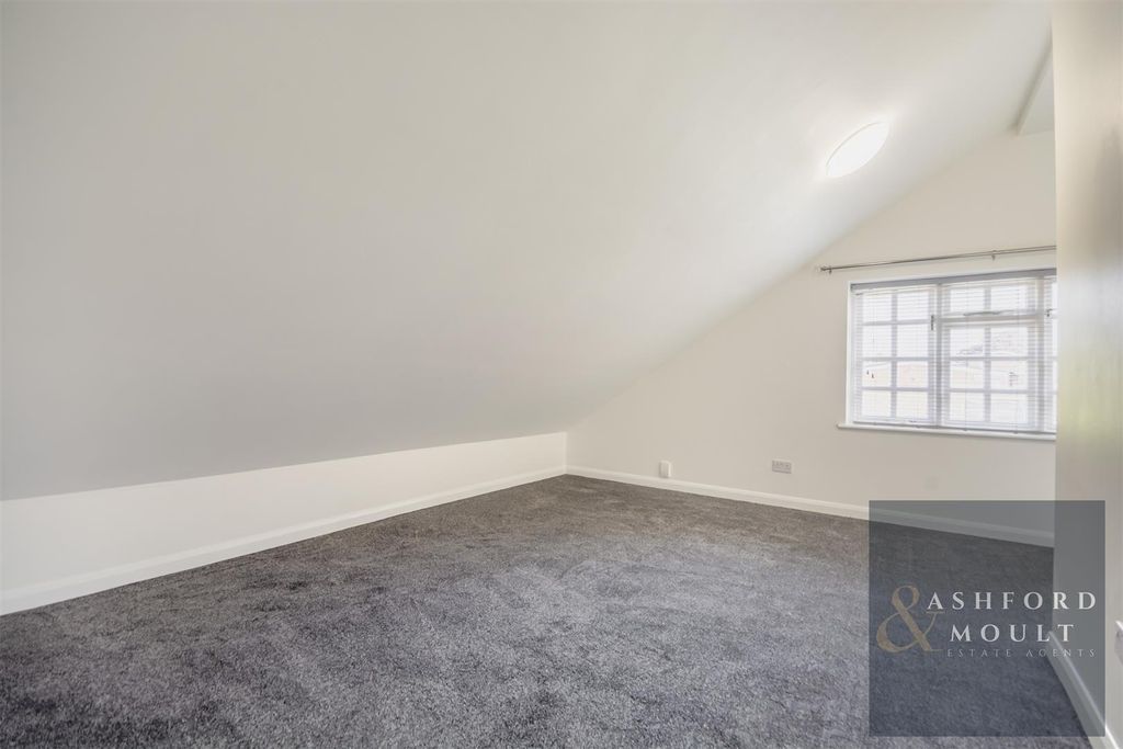 Additional image 12 of 4 bed flat for saleMain Street, Calverton, Nottingham NG14