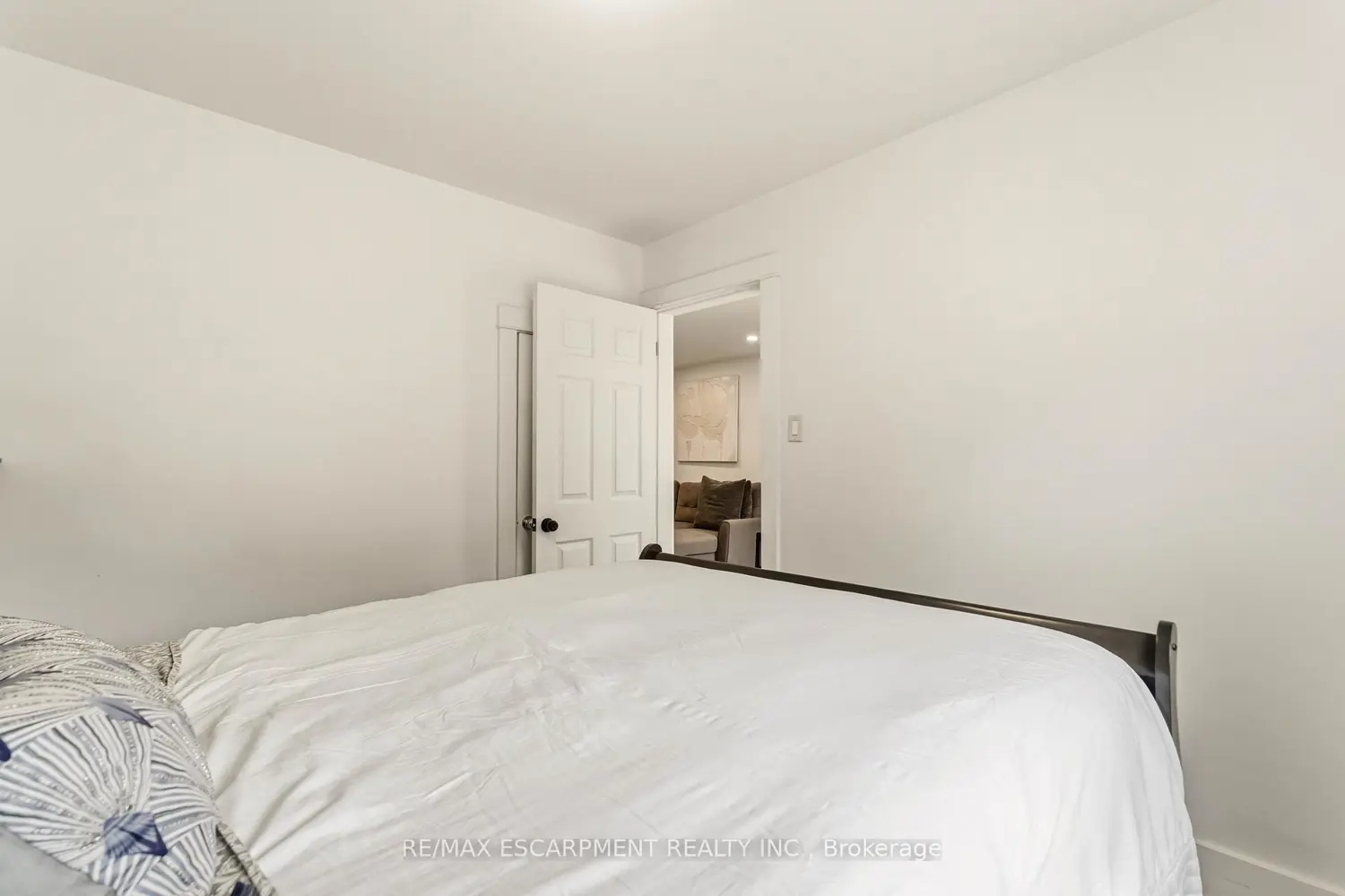 Additional image 10 of 27 Edinburgh Avenue