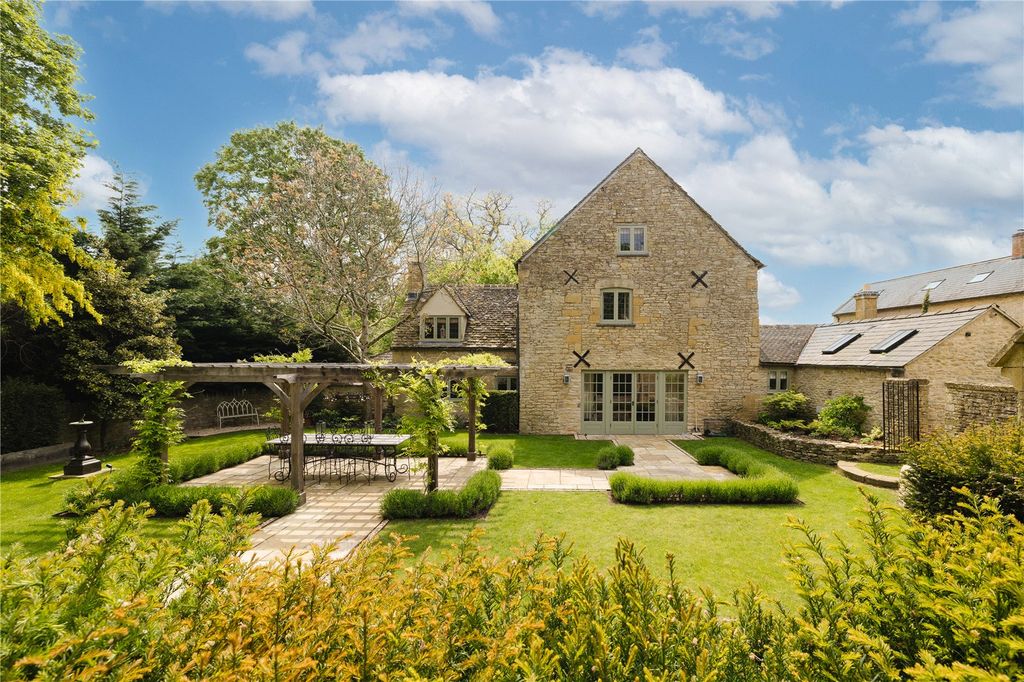 Additional image 28 of 9 bed country house for saleBroadwell, Moreton-In-Marsh, Gloucestershire GL56