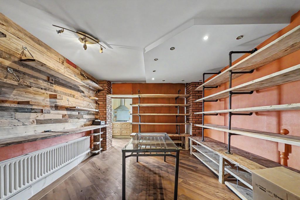 Additional image 6 of Studio for saleArcade, Front Street, Tynemouth, North Shields NE30