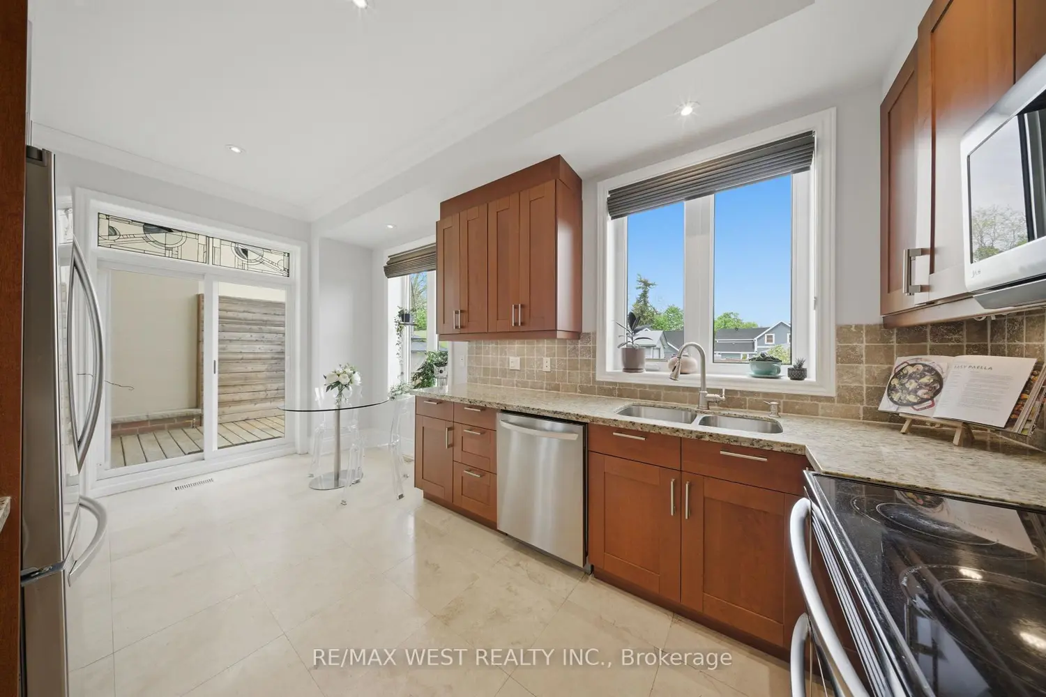 49 Bronte Street photo 5