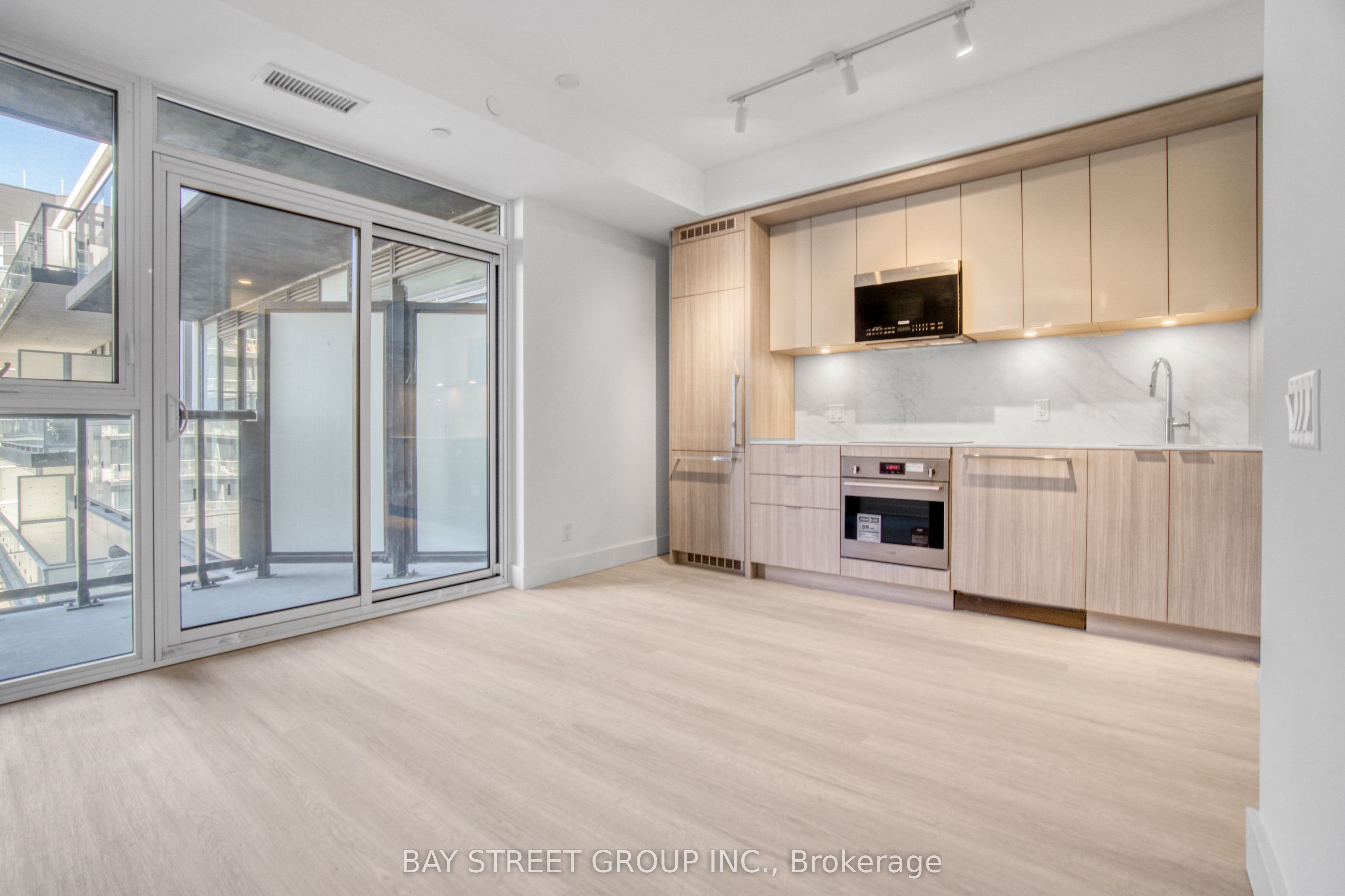 Additional image 3 of 501-6 Greenbriar Road, Toronto, ON, M2K 0H6